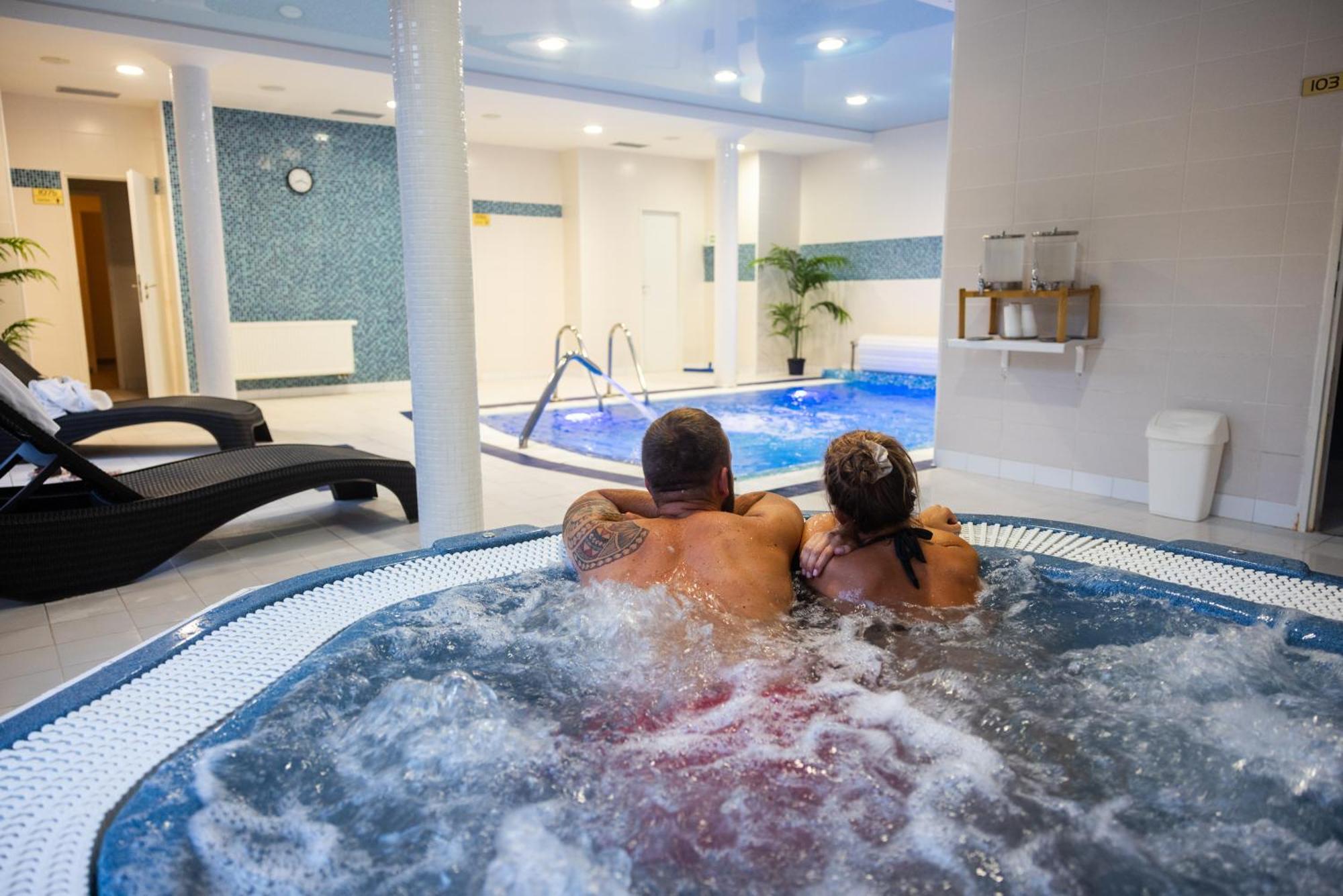 Pytloun Wellness Hotel Hasistejn Místo 外观 照片
