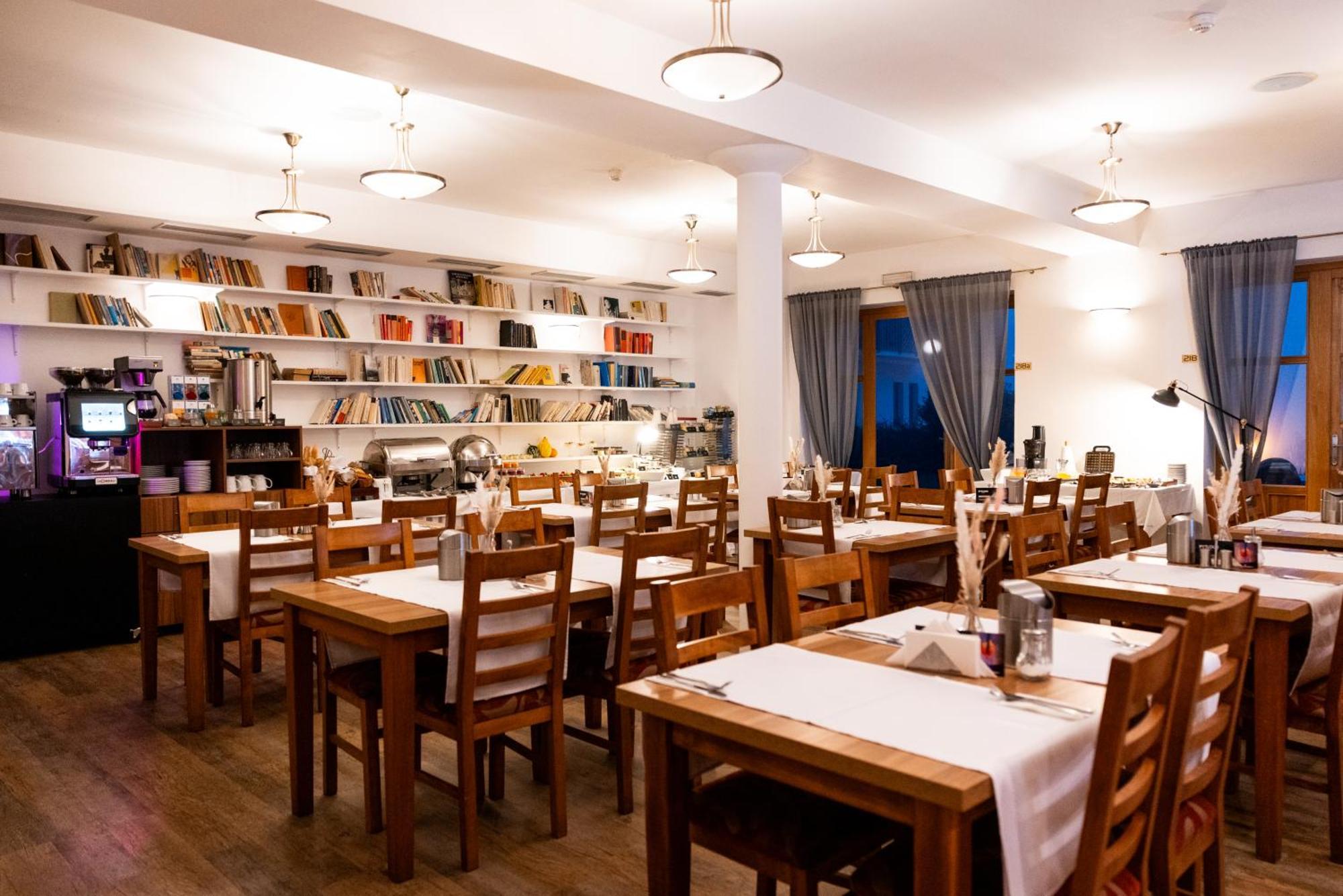 Pytloun Wellness Hotel Hasistejn Místo 外观 照片
