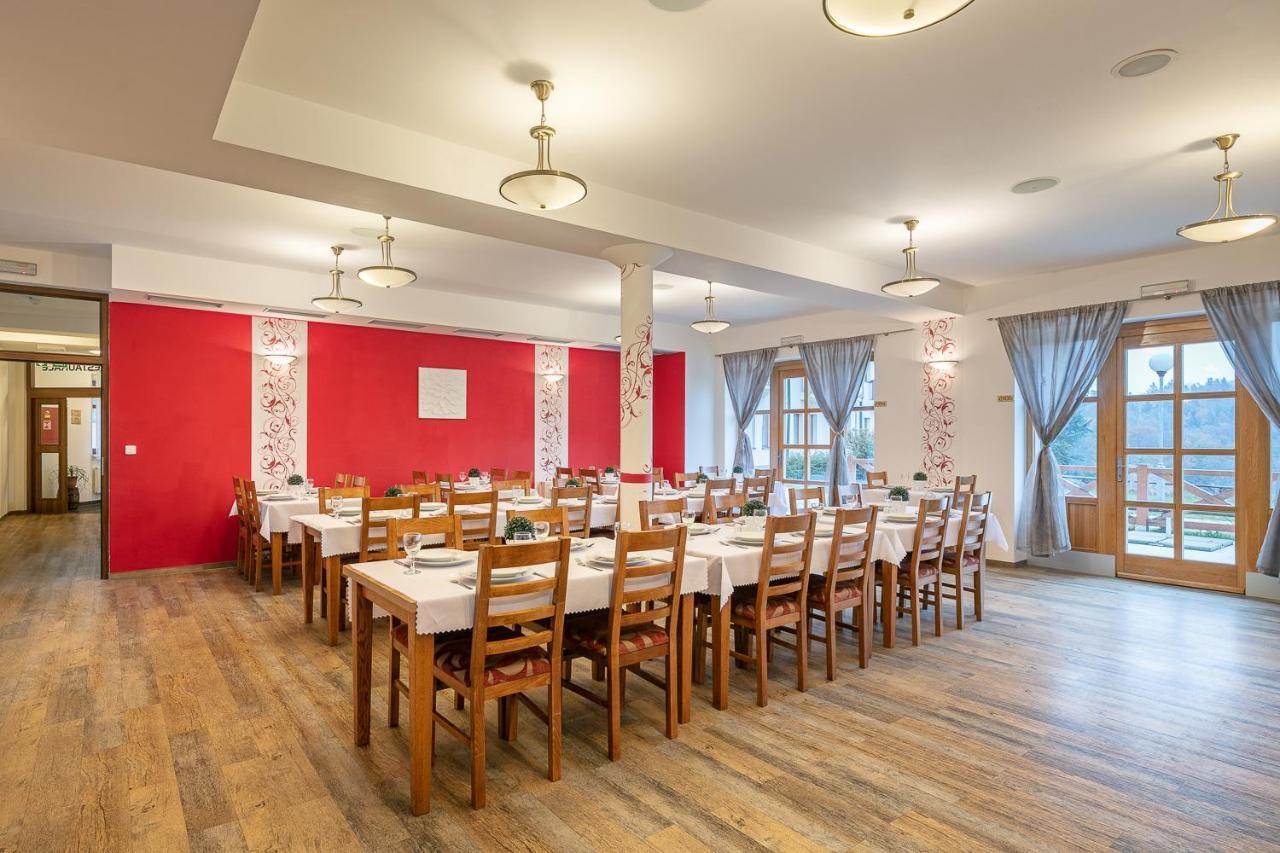Pytloun Wellness Hotel Hasistejn Místo 外观 照片
